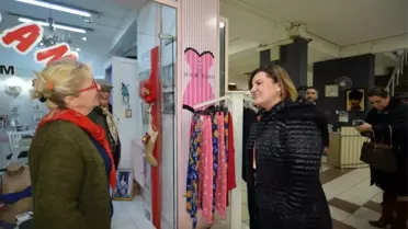 Başkan Hürriyet'ten vatandaşa yılbaşı alışverişi çağrısı