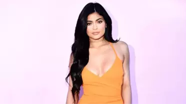 ABD'li model Kylie Jenner, iç çamaşırlı pozlarıyla 2019'a veda etti