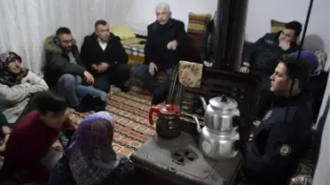 Polis, sobalı evleri ziyaret edip zehirlenmelere karşı uyardı