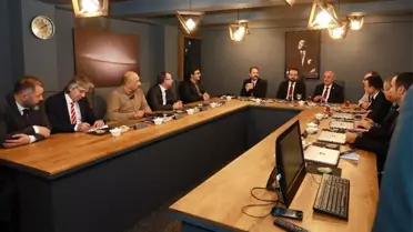 Türkiye'nin stratejik ve jeopolitik konumu Atatürk Üniversitesi'nde konuşuldu