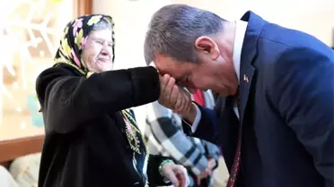 Başkan Böcek'ten huzurevi ziyareti