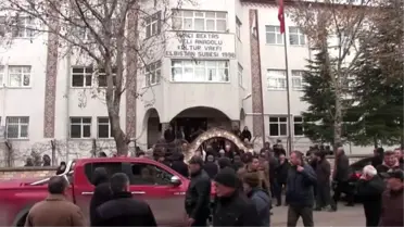 CHP'li Öztunç'un babası toprağa verildi