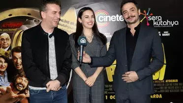 'Baba Parası' filminin başrol oyuncuları Kütahya'da izleyicilerle buluştu