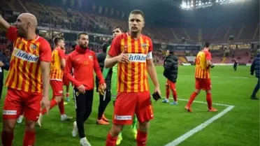 Kravets, Kayserispor'da kaldı