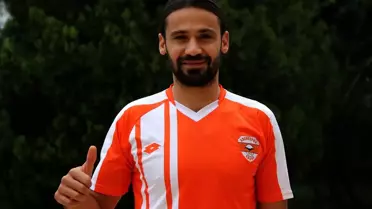Adanaspor'un yeni transferi Savaş Polat: 'Bu lige damga vurmak istiyorum'