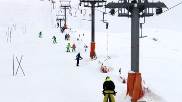 Beyaz cennet Davraz'da sezon renkli başladı