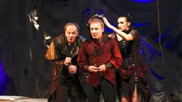“Kanlı Komedya ‘Caligula’” Baba Sahne’de!