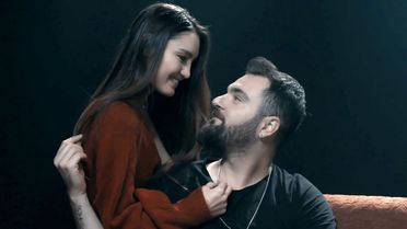 İlk Şarkı, İlk Klip !