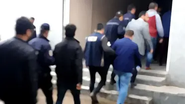 İzmir'de terör operasyonları: 15 gözaltı