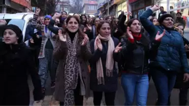 Cep telefonu tamircisinin bilgisayarından çıkanlar halkı öfkelendirdi! Tunceli'de halk sokağa döküldü