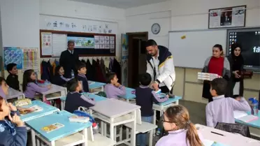 Üniversite öğrencilerinden köy okuluna 'zeka oyunları' projesi