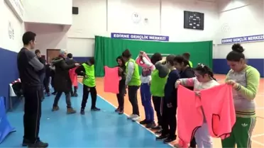 'Özel sporcular' gösteri maçı yapacak