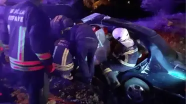 Şarampole devrilen otomobildeki 2 kişi öldü, 3 kişi yaralandı