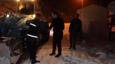 Saray ilçesinde karla mücadele çalışması