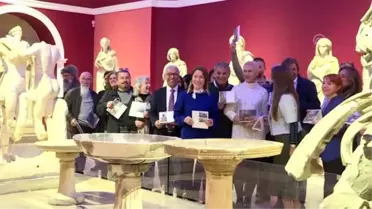 Antalya Müzesi'nde 'Müzede Selfie Günü' etkinliği yapıldı