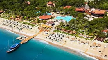 Kemer'deki 5 yıldızlı otelin icradan satışı ertelendi