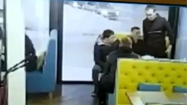 Rusya'da iş görüşmesinde sinirlenen şahıs ortağına ateş etti