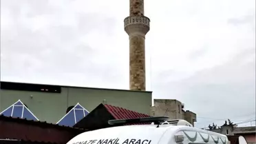 Mersin'de denizde kaybolduktan sonra cansız bedenine ulaşılan bekçinin naaşı defnedildi