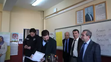 Sındırgı'da karne heyecanı