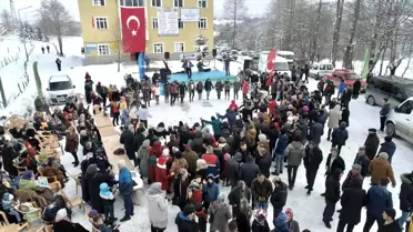 Ordu'da düzenlenen festivalde 1,5 ton hamsi dağıtıldı