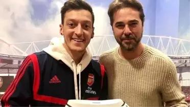 Mesut Özil'e Londra'da özel konuk