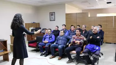 Büyükşehir personeline 'Akaryakıt Ürün Bilgisi, Güvenli Dolum Kuralları' eğitimi