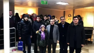 Kırkağaç'ta evleri hasar gören 40 kişi, izcilik tesislerine yerleştirildi