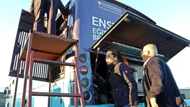 Şoförlüğü bırakıp 300 erkek meslektaşına başkan oldu