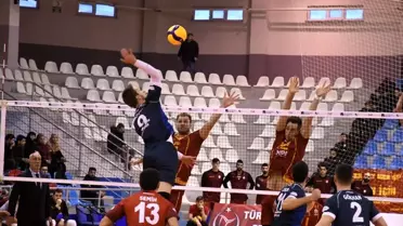 Voleybol: AXA Sigorta Efeler Ligi