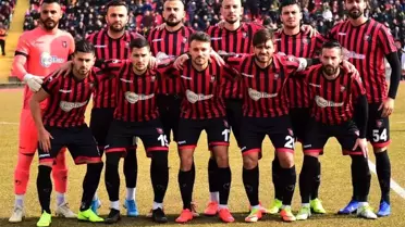 TFF 2. Lig: Uşakspor: 1 - Sakaryaspor: 1