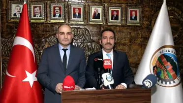 Aksaray'da 10'u Çinli 12 kişi, koronavirüsüne karşı tedbir amaçlı hastaneye kaldırıldı