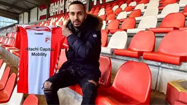 Hollanda ekibi Emmen, Medipol Başakşehir'den Kerim Frei'ı transfer etti