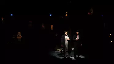 Antalya Devlet Tiyatrosu 'Godot'yu Beklerken'i Beklerken'i sahneledi