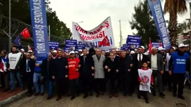 İncirlik'te işten çıkarılmalara karşı eylem