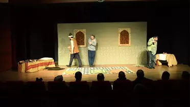 Ziyafet Sofrası İnegöllüleri kahkahaya boğdu