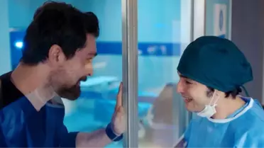 Mucize Doktor'da Ali Vefa ve Ferman arasında geçen diyalog izleyenleri gözyaşlarına boğdu