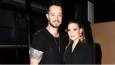 Aslı Enver, Murat Boz ile barışma iddialarını yalanladı