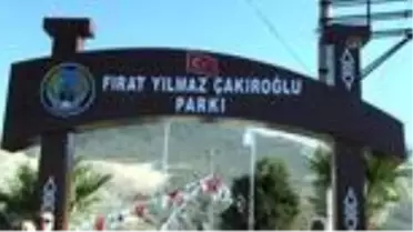 İYİ Parti Genel Başkanı Akşener İzmir'de Fırat Yılmaz Çakıroğlu Parkı'nı açtı