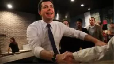 ABD başkanlık seçimleri - Demokrat Parti'nin Iowa'daki önseçiminde ilk sonuçlara göre Buttlieg önde