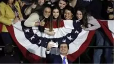 Demokrat Parti'nin Iowa'daki ön seçiminde Pete Buttigieg önde