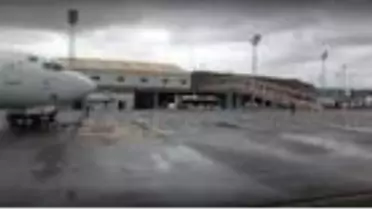 Kenya'da yolcu uçağı koronavirüs şüphesiyle karantinaya alındı
