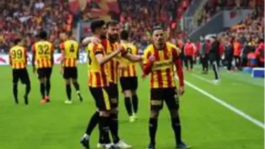 Göztepe'yi kanat oyuncuları uçuruyor