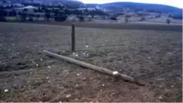 Hisarcık'ta kablo hırsızları köyü telefon ve internetsiz bıraktı