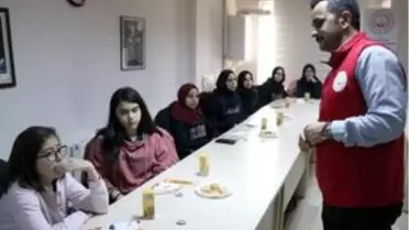 Kırklareli'nde uluslararası öğrencilere 'çocuk hakları' eğitimi verildi