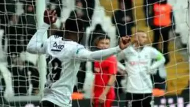 Süper Lig: Beşiktaş: 0 - Gaziantep FK: 0 (İlk yarı)