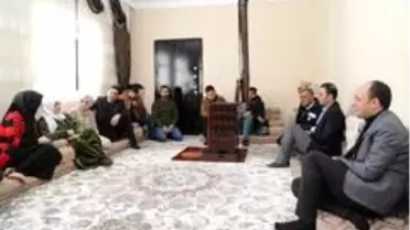 Kaymakam Solak şehit ailelerini evlerinde ziyaret etti