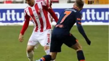 Süper Lig: DG Sivasspor: 1 - Medipol Başakşehir: 1 (Maç sonucu)