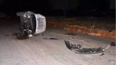 Kahramanmaraş'ta hafif ticari araç takla attı: 2 yaralı
