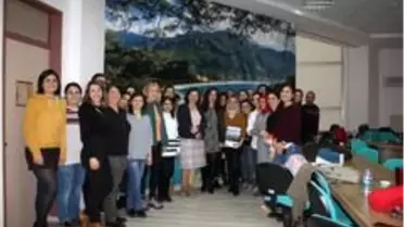 Hemşirelere Klinik Uygulama Eğitimi