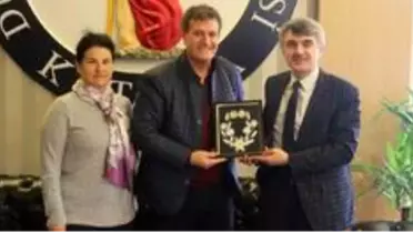 Prof. Dr. Arıklı'dan Rektör Uysal'a ziyaret